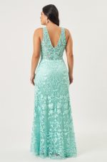 5709.TI maoliveiramodel_ (1)