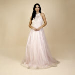 Vestido Alicia Importado Renda Aplicada com Perola, Gola Alt - Rosa