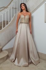 Vestido Evie Importado, Cintura Bordada e Saia Zibeline - Bege