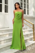 Vestido Eve Alfaiataria, Flor Busto Frontal e Saia Fenda - Abacate