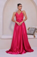 Vestido Athens Bordado, Alça Cruzada e Saia Cetim Rodada - Pink