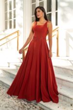 Vestido Ailani Alfaiataria, Pala Bordada e Saia Rodada - Terra Cota