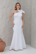 Vestido Elyser Noiva Alfaiataria Um Ombro, Detalhe Flor e Saia Sereia - Branco
