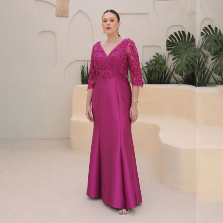 Vestido Genevi Zibeline Busto e Manga Bordada e Saia Sereia - Fuchsia