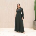 Vestido Abby Alfaiataria Um Ombro Detalhe Laço Ombro Saia Evase - Preto