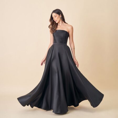 Vestido Charlie Zibeline Plissado Frontal e Saia Rodada - Preto
