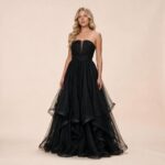 Vestido Taina Tule Brilho Busto Prega e Saia Volume - Preto